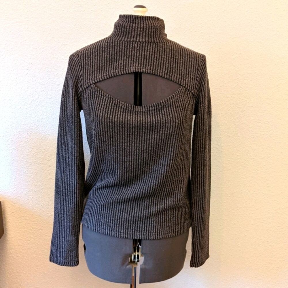 The Fifth Label Long Sleeve with Cutout